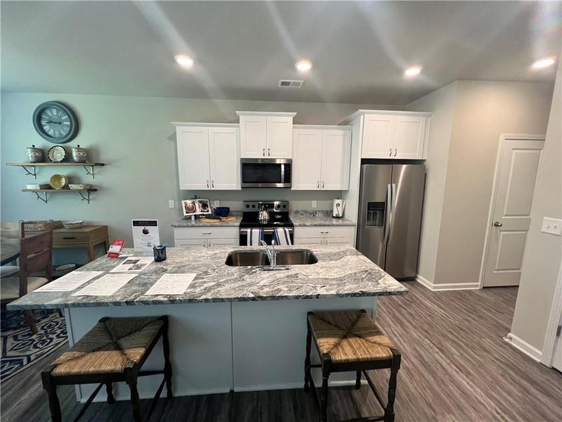 Image for property 129 Millers Lane, Calhoun, GA 30701