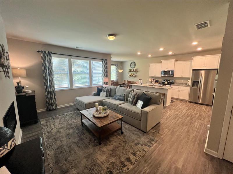 Image for property 129 Millers Lane, Calhoun, GA 30701