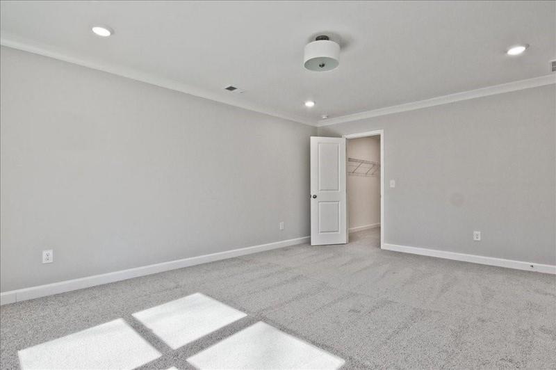 Image for property 689 Sunstone Lane, Lawrenceville, GA 30043