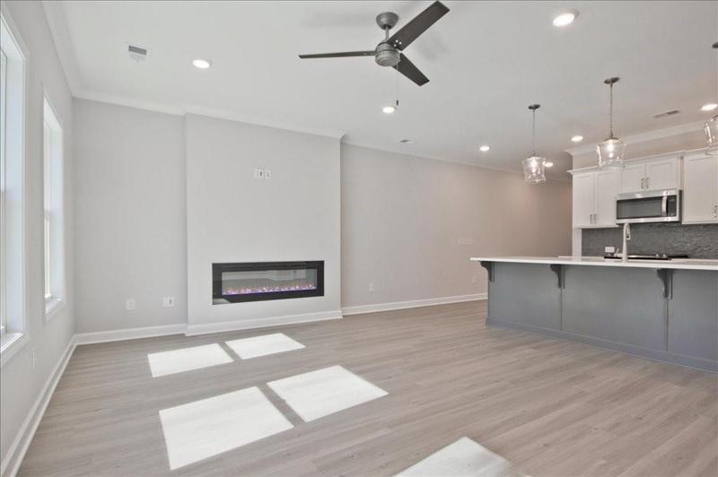 Image for property 689 Sunstone Lane, Lawrenceville, GA 30043