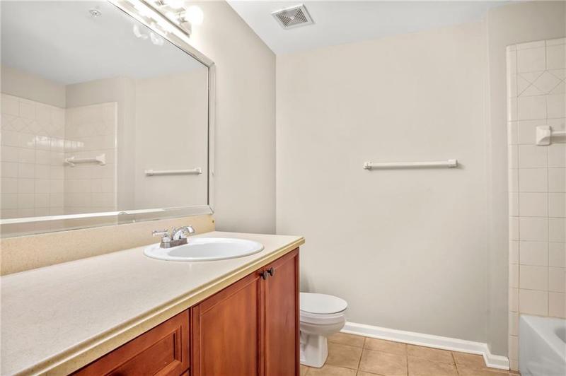 Image for property 4248 River Green Drive 310, Atlanta, GA 30327
