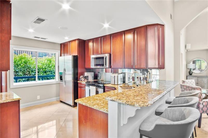Image for property 4248 River Green Drive 310, Atlanta, GA 30327