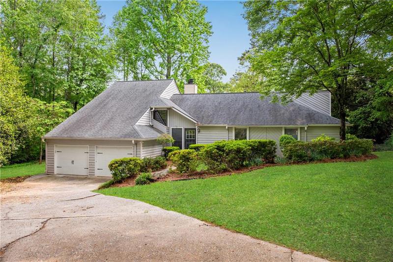 Image for property 2100 Stone Hollow Court, Marietta, GA 30062