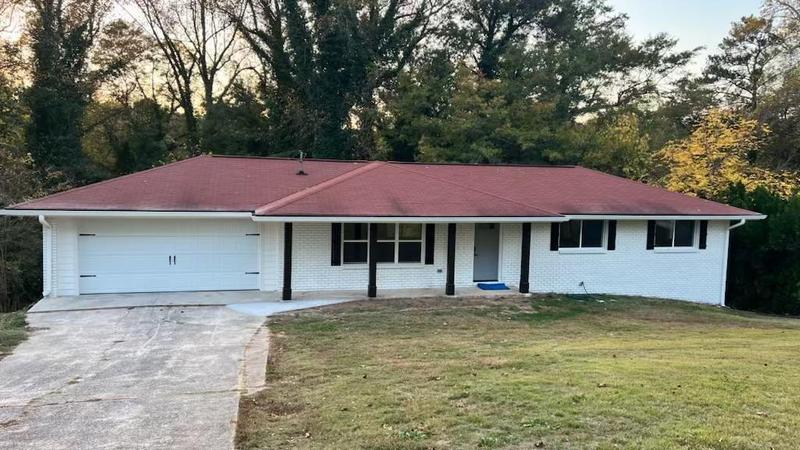 Image for property 2534 Creekview Drive, Marietta, GA 30008