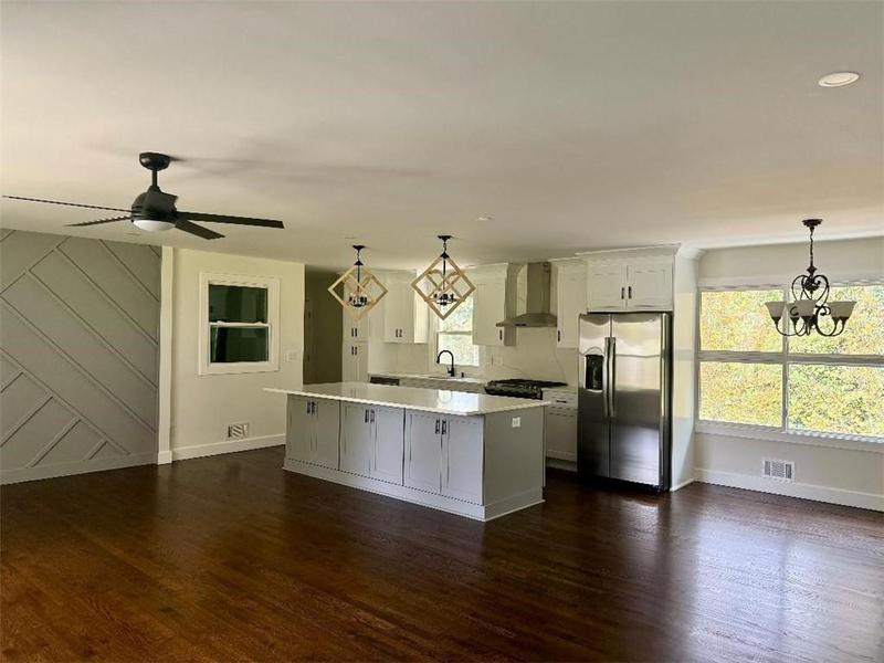 Image for property 2534 Creekview Drive, Marietta, GA 30008
