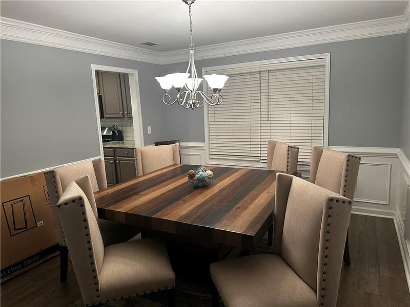 Image for property 989 Park Knoll Court, Lawrenceville, GA 30043