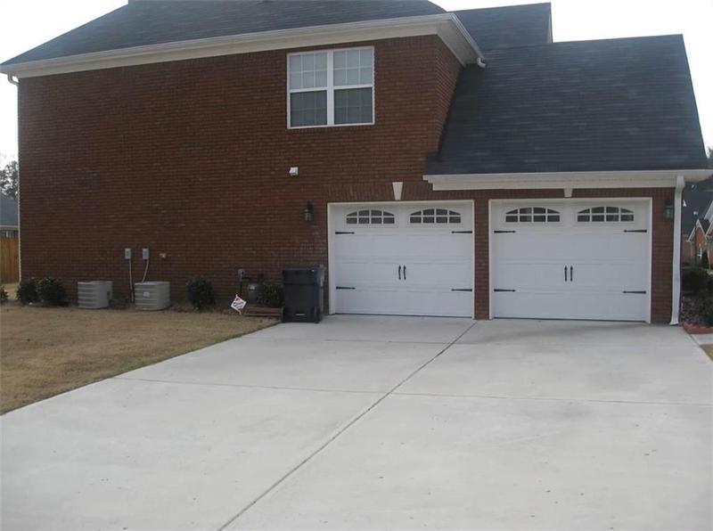 Image for property 989 Park Knoll Court, Lawrenceville, GA 30043