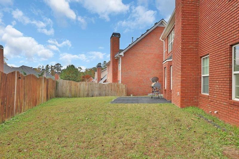 Image for property 989 Park Knoll Court, Lawrenceville, GA 30043