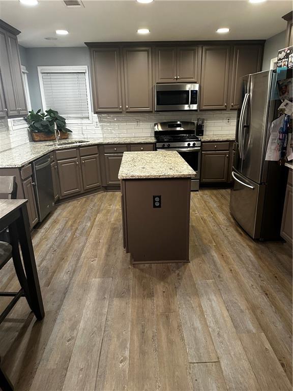 Image for property 989 Park Knoll Court, Lawrenceville, GA 30043