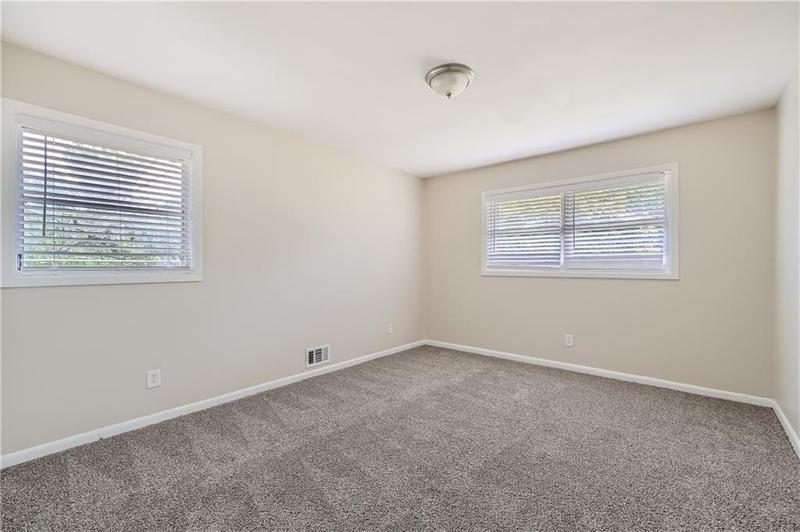 Image for property 3189 Dogwood Drive, Atlanta, GA 30344