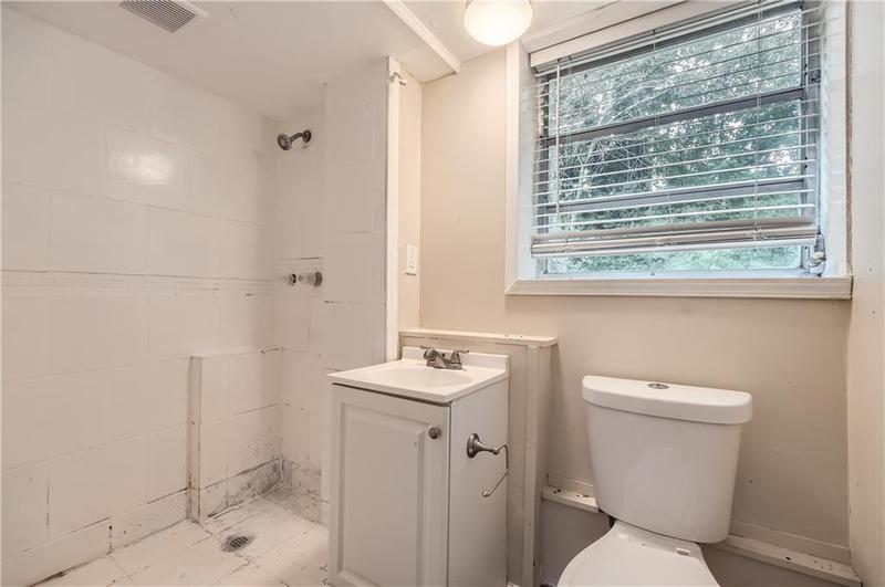 Image for property 3189 Dogwood Drive, Atlanta, GA 30344