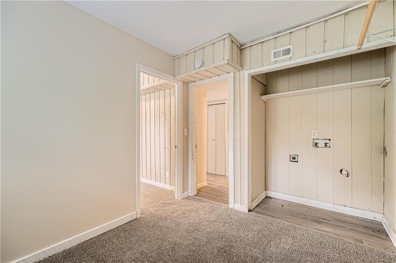Image for property 3189 Dogwood Drive, Atlanta, GA 30344