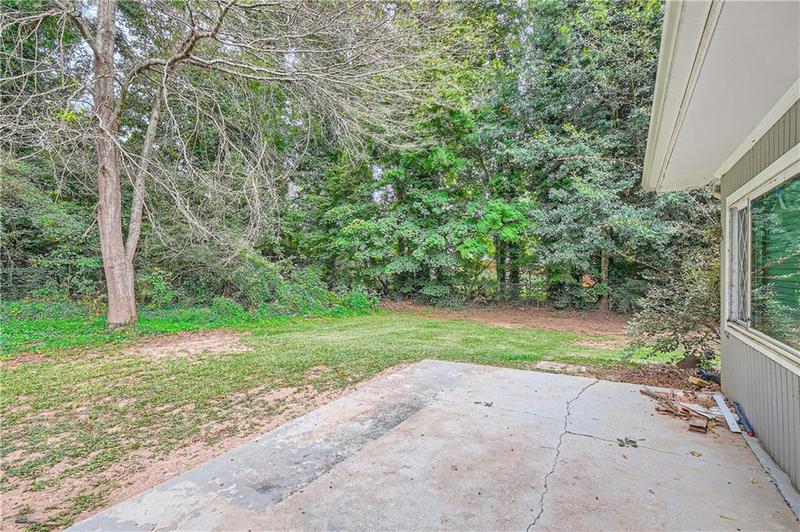 Image for property 3189 Dogwood Drive, Atlanta, GA 30344