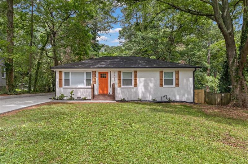 Image for property 1927 Willa Way, Decatur, GA 30032