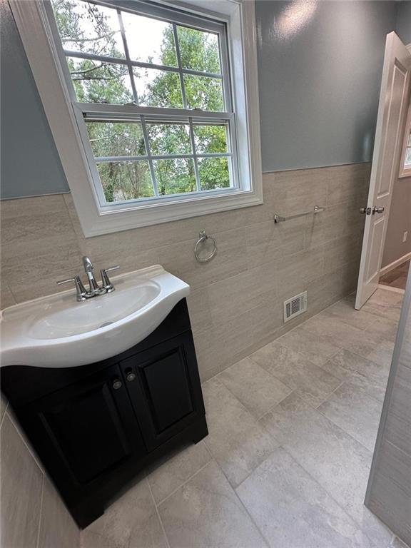 Image for property 1685 KINGLET Road, Jonesboro, GA 30238