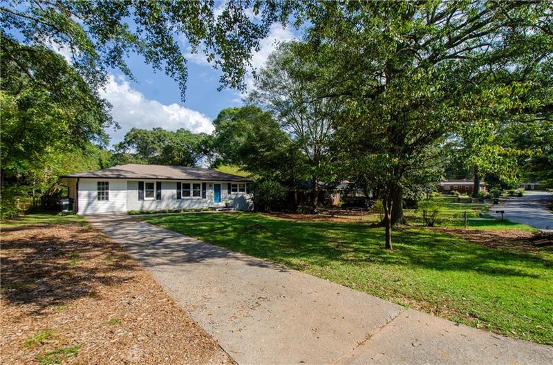 Image for property 123 Arnold Place, Jonesboro, GA 30236