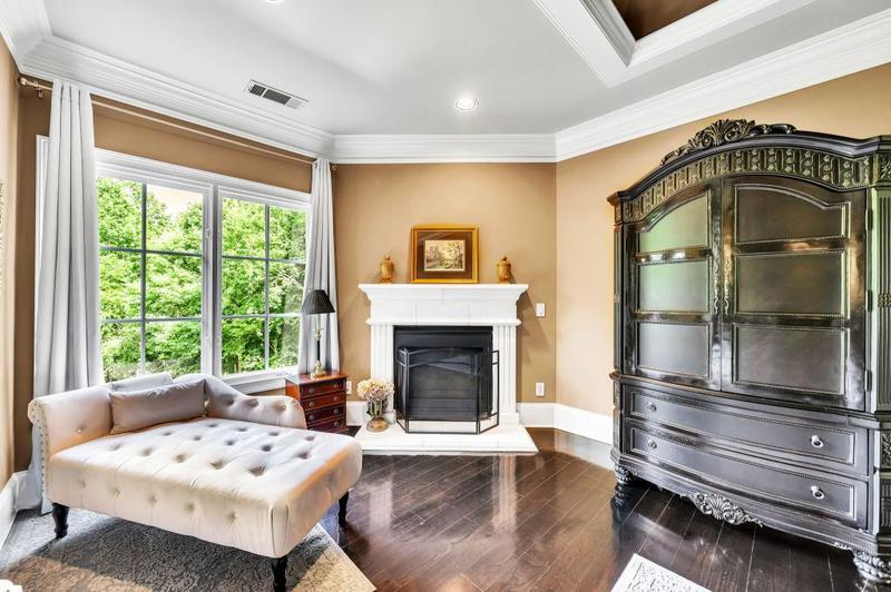Image for property 2034 Gold Leaf Parkway, Canton, GA 30114