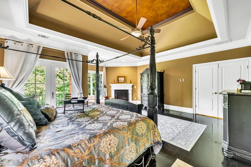 Image for property 2034 Gold Leaf Parkway, Canton, GA 30114
