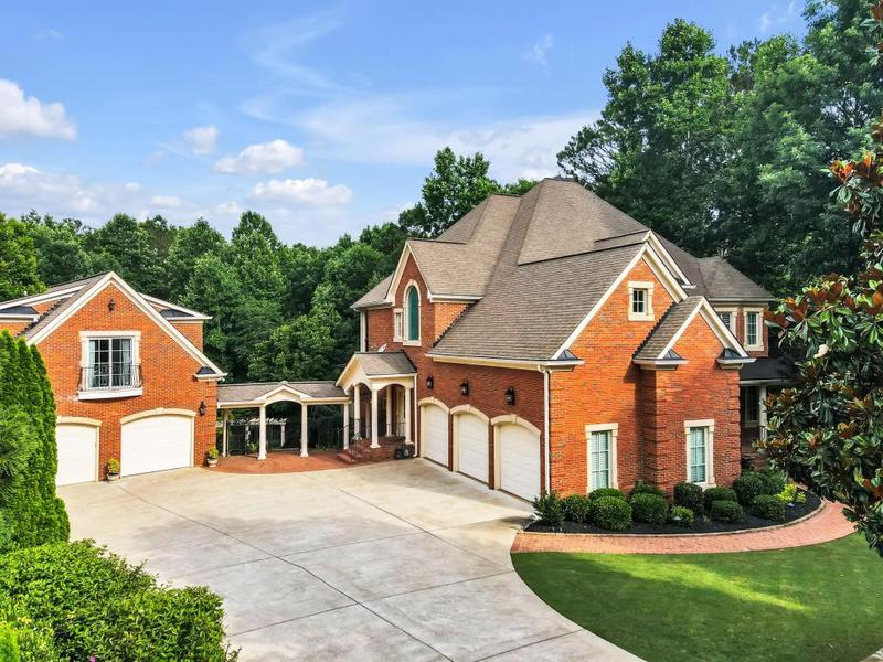 Image for property 2034 Gold Leaf Parkway, Canton, GA 30114