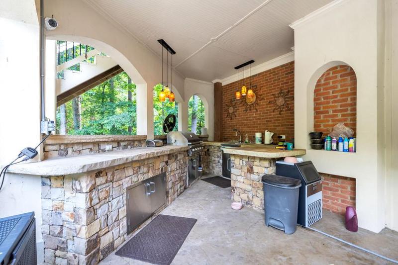 Image for property 2034 Gold Leaf Parkway, Canton, GA 30114