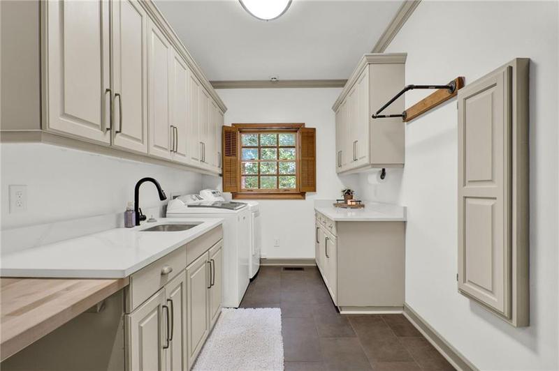 Image for property 2228 Pleasant Hill Road, Calhoun, GA 30701