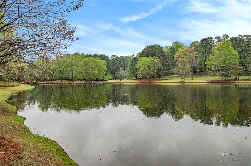 Image for property 261 Quail Run, Roswell, GA 30076