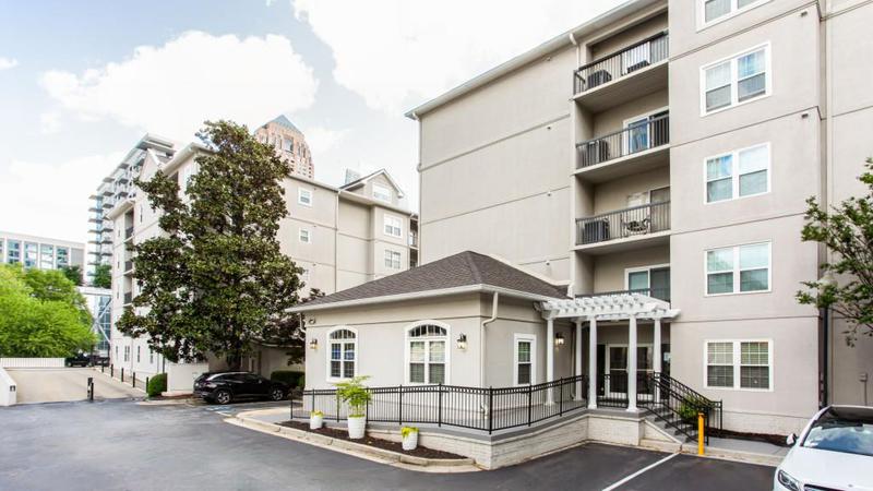 Image for property 1074 Peachtree Walk 115, Atlanta, GA 30309