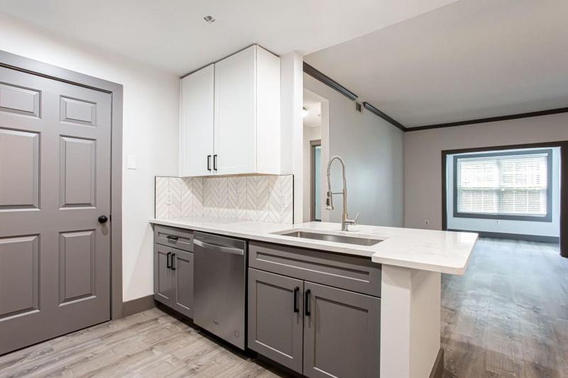 Image for property 1074 Peachtree Walk 115, Atlanta, GA 30309