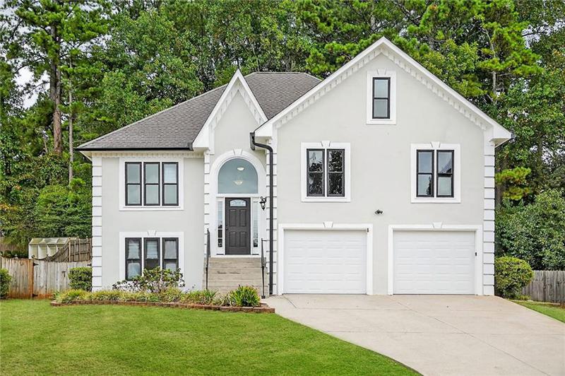 Image for property 1320 Green Oak Circle, Lawrenceville, GA 30043