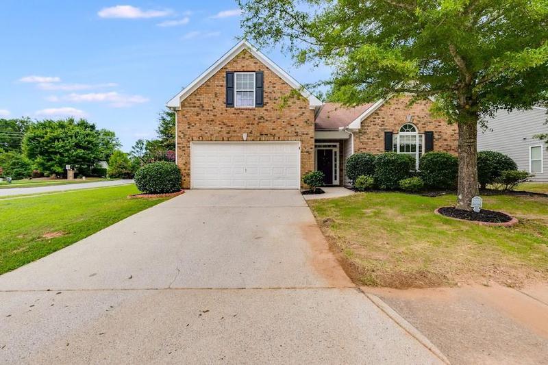 Image for property 5501 Somer Ridge Court, Douglasville, GA 30134