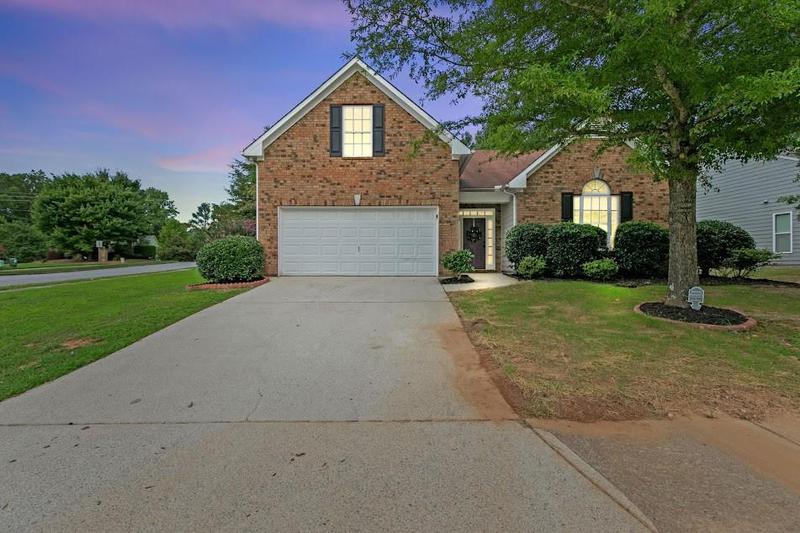 Image for property 5501 Somer Ridge Court, Douglasville, GA 30134