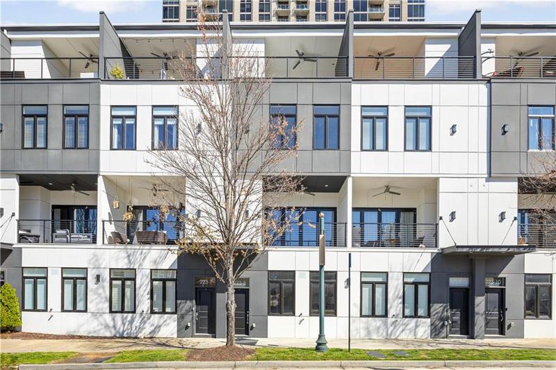 Image for property 223 16th Street 8, Atlanta, GA 30363