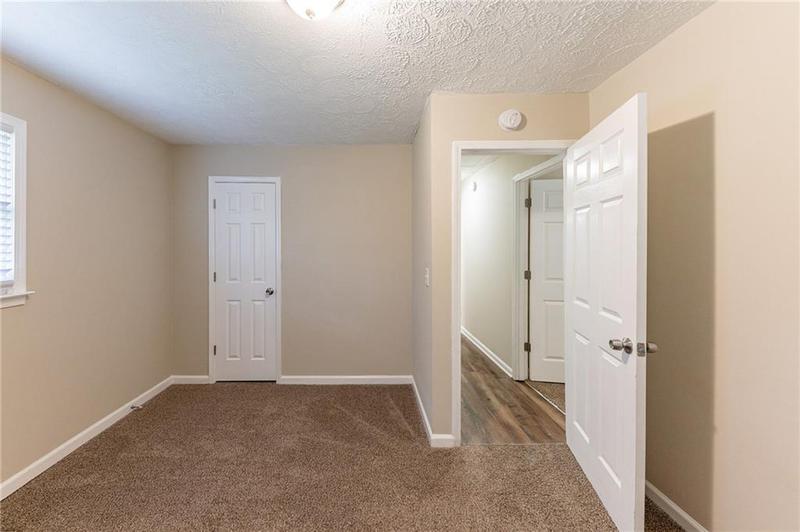 Image for property 160 Cross Creek Parkway, Dallas, GA 30157