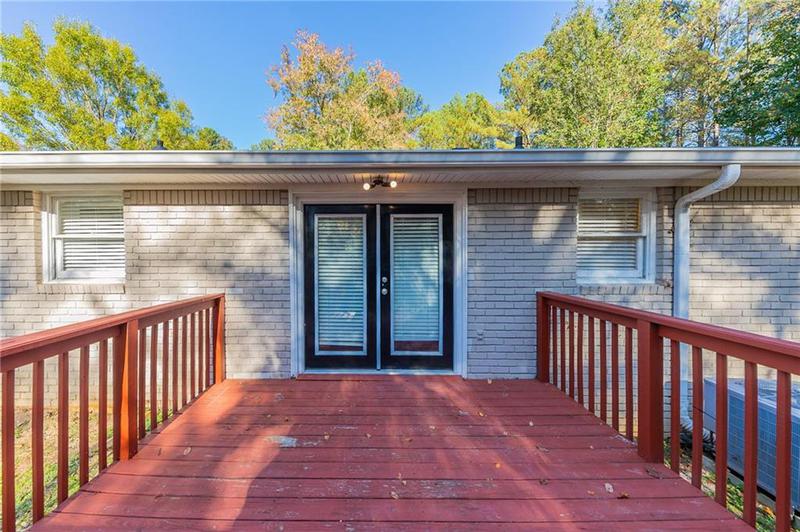 Image for property 160 Cross Creek Parkway, Dallas, GA 30157