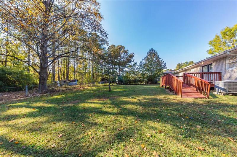 Image for property 160 Cross Creek Parkway, Dallas, GA 30157