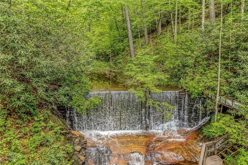 Image for property 17 Water Wheel Lane, Rabun Gap, GA 30568