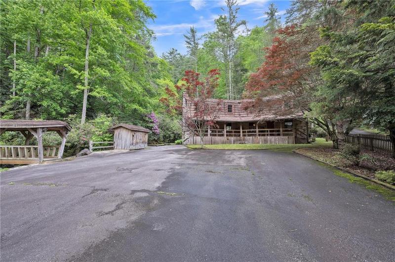 Image for property 17 Water Wheel Lane, Rabun Gap, GA 30568