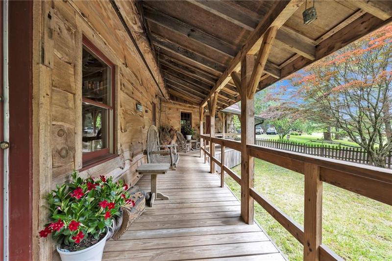 Image for property 17 Water Wheel Lane, Rabun Gap, GA 30568