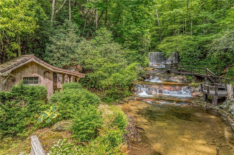 Image for property 17 Water Wheel Lane, Rabun Gap, GA 30568