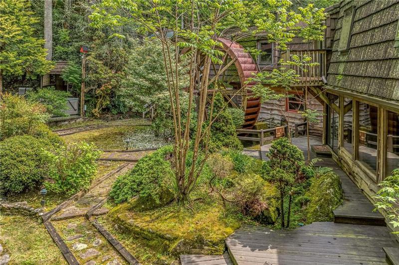 Image for property 17 Water Wheel Lane, Rabun Gap, GA 30568