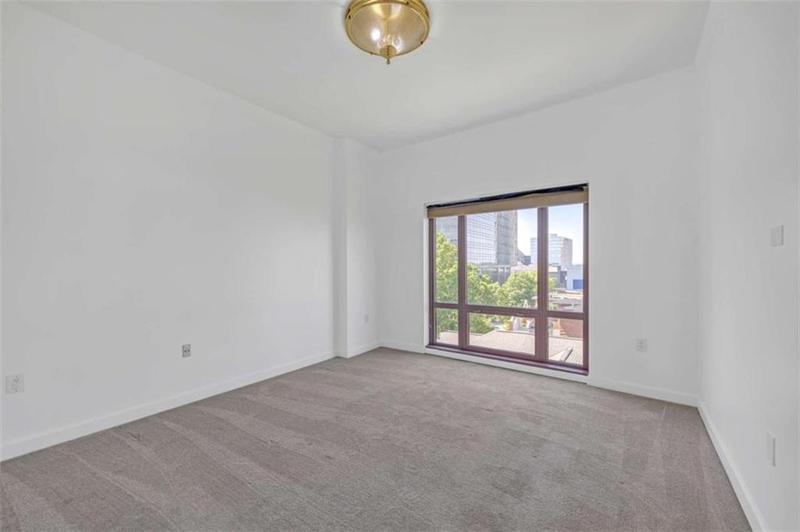 Image for property 3475 Oak Valley Road APT 650, Atlanta, GA 30326