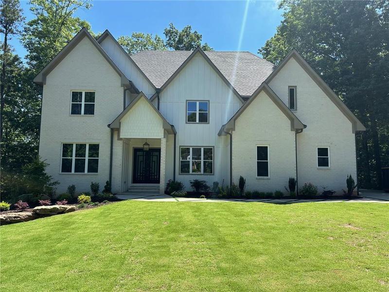 Image for property 270 Crosstree Lane, Atlanta, GA 30328