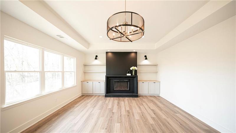 Image for property 270 Crosstree Lane, Atlanta, GA 30328