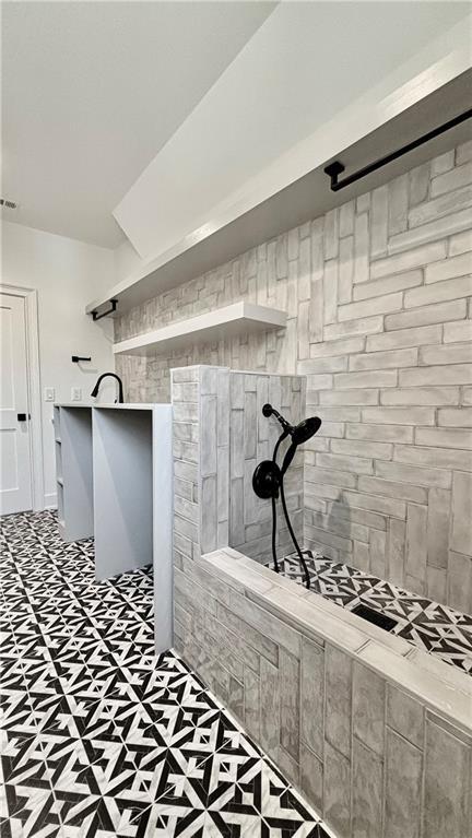 Image for property 270 Crosstree Lane, Atlanta, GA 30328