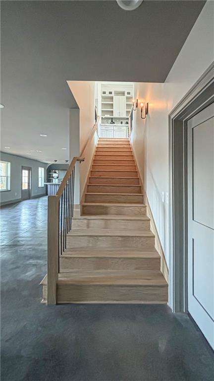 Image for property 270 Crosstree Lane, Atlanta, GA 30328