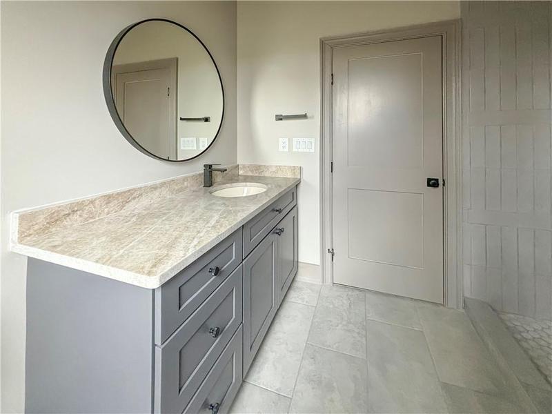 Image for property 270 Crosstree Lane, Atlanta, GA 30328