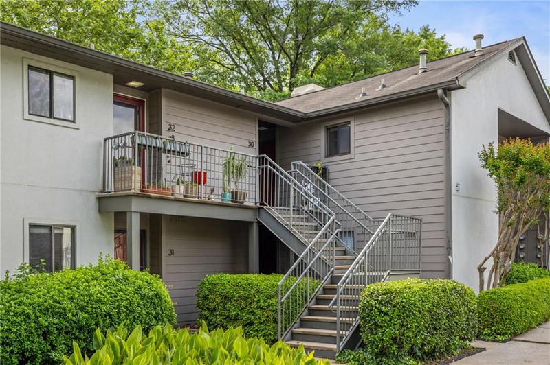 Image for property 30 Finch Trail, Atlanta, GA 30308