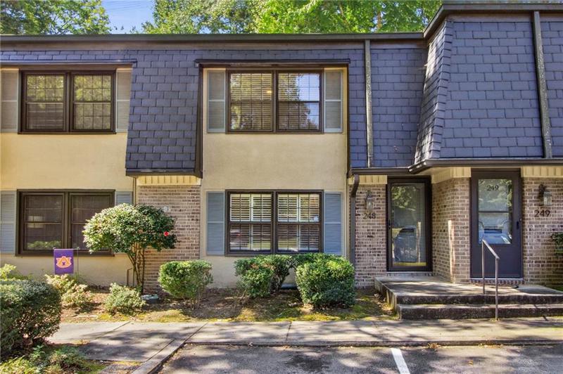 Image for property 248 Triumph Drive, Atlanta, GA 30327