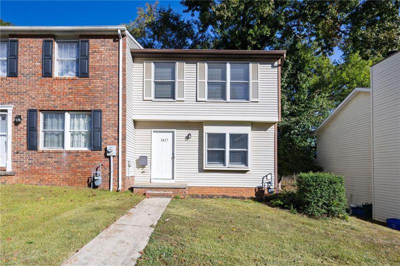 Image for property 1417 Springleaf Circle, Smyrna, GA 30080