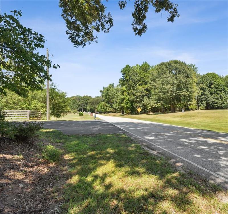 Image for property 865 Bill Watkins Road, Hoschton, GA 30548